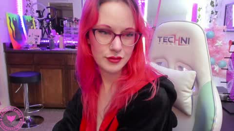 Candy Cuntress CheeTHIS CAM IS NON NUDE online show from 17, 12, 2024