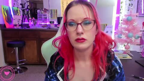 Candy Cuntress CheeTHIS CAM IS NON NUDE online show from 19, 12, 2024