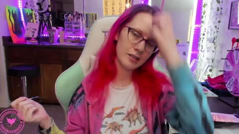 Candy Cuntress CheeTHIS CAM IS NON NUDE online show from 1, 1, 2025