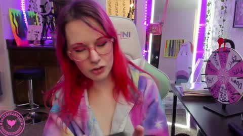 Candy Cuntress CheeTHIS CAM IS NON NUDE online show from 4, 1, 2025