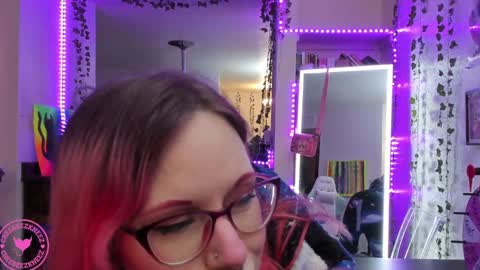 Candy Cuntress CheeTHIS CAM IS NON NUDE online show from 20, 1, 2025