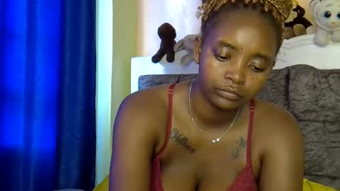 Snapshot of cheerchelly chatting on 12, 9, 2025 Cheerchelly online show from 12, 9, 2025