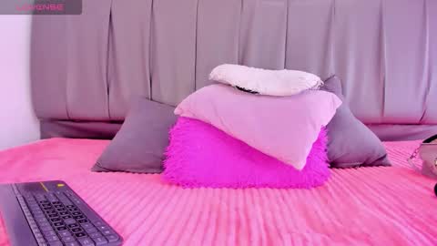 Snapshot of cheerlynn chatting on 16, 9, 2025 Cherlyn online show from 16, 9, 2025