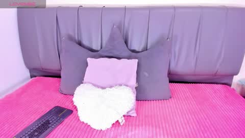 Snapshot of cheerlynn chatting on 24, 11, 2025 Cherlyn online show from 24, 11, 2025