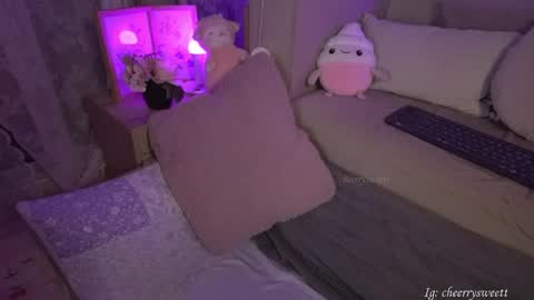 Snapshot of cheerrysweett chatting on 29, 5, 2026 Baby Cherry online show from 29, 5, 2026