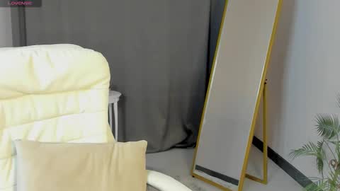 cheezy_cream online show from 2, 3, 2026