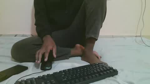 Snapshot of chekyboys_ chatting on 18, 10, 2025 chekyboys_ online show from 18, 10, 2025