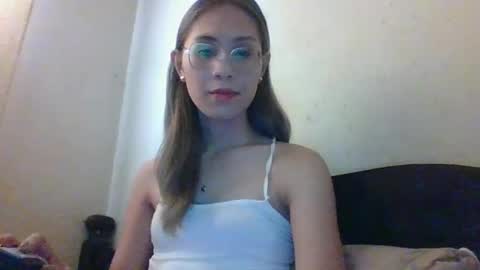 chelly4u69 online show from 24, 2, 2025