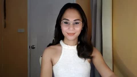 chelly4u69 online show from 28, 3, 2026