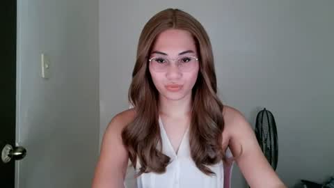 Snapshot of chelly4u69 chatting on 3, 7, 2026 chelly4u69 online show from 3, 7, 2026