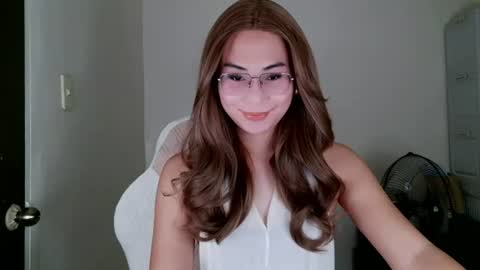 Snapshot of chelly4u69 chatting on 2, 8, 2026 chelly4u69 online show from 2, 8, 2026