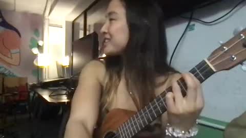 chellybear101 online show from 18, 1, 2025