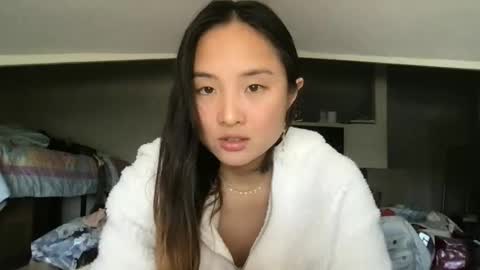 chellybear101 online show from 11, 3, 2025