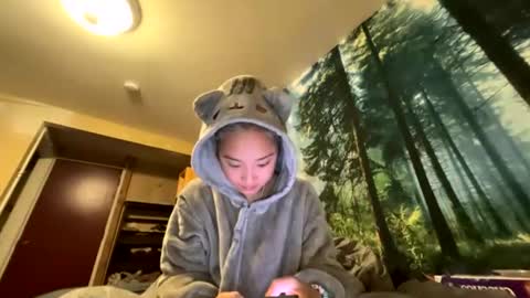 chellybear101 online show from 10, 7, 2026
