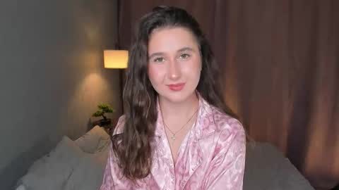 chelsiecleal online show from 23, 10, 2025