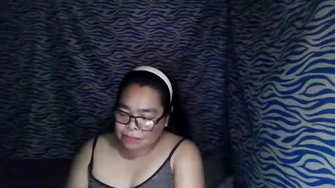 Snapshot of chenita_kits chatting on 26, 11, 2025 chenita_kits online show from 26, 11, 2025