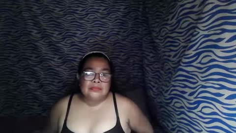Snapshot of chenita_kits chatting on 3, 12, 2025 chenita_kits online show from 3, 12, 2025