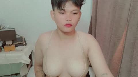 Snapshot of chennybbgirl chatting on 22, 10, 2025 chenny online show from 22, 10, 2025