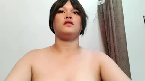 Snapshot of chennybbgirl chatting on 4, 11, 2025 chenny online show from 4, 11, 2025