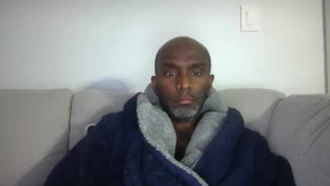 Snapshot of chenthu1979 chatting on 2, 5, 2026 chenthu1979 online show from 2, 5, 2026