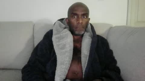 Snapshot of chenthu1979 chatting on 18, 5, 2026 chenthu1979 online show from 18, 5, 2026