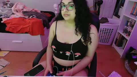 Snapshot of chericheesecake chatting on 27, 2, 2025 chericheesecake online show from 27, 2, 2025