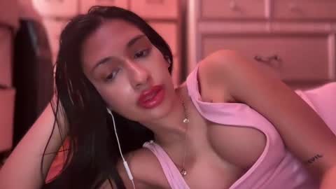 Snapshot of cherliecarmen chatting on 9, 3, 2025 cherliecarmen online show from 9, 3, 2025