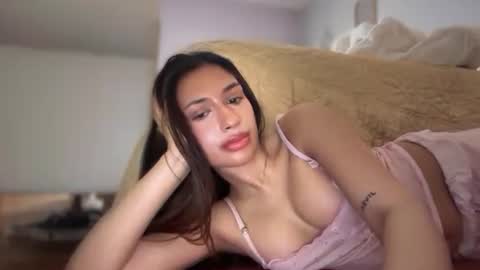 Snapshot of cherliecarmen chatting on 16, 10, 2025 cherliecarmen online show from 16, 10, 2025