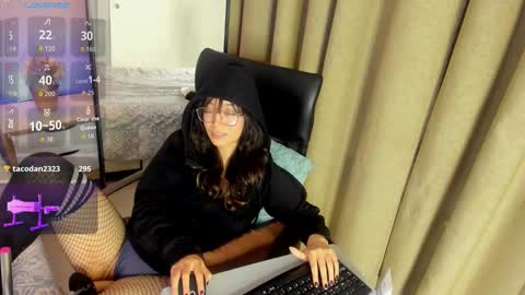 Chloe online show from 7, 3, 2026