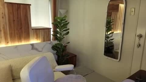 Snapshot of cherry_redxx chatting on 28, 10, 2025 CHERRY Please dont forget to follow and give me thumbs up. online show from 28, 10, 2025