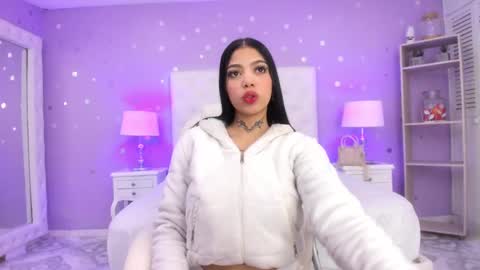 Sussan Cherry  online show from 20, 2, 2025