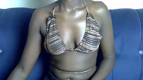 Snapshot of cherry_venuss chatting on 22, 11, 2025 Cherry venuss online show from 22, 11, 2025