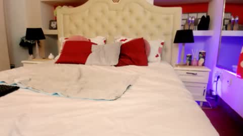 Cherry online show from 27, 10, 2025