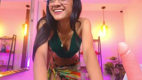 Snapshot of cherry_vixen_ chatting on 30, 4, 2026 Sery online show from 30, 4, 2026