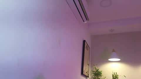 Snapshot of cherry_vixen_ chatting on 7, 5, 2026 Sery online show from 7, 5, 2026
