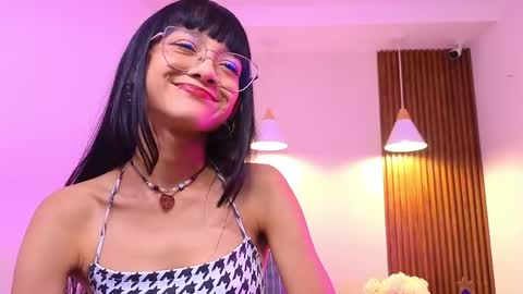 Snapshot of cherry_vixen_ chatting on 28, 5, 2026 Sery online show from 28, 5, 2026