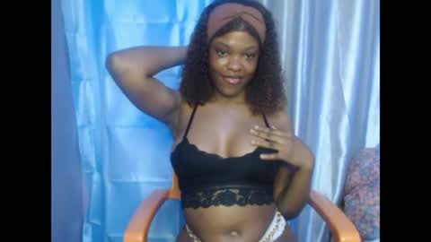 Snapshot of cherry_xchaos chatting on 22, 5, 2026 Sophie online show from 22, 5, 2026