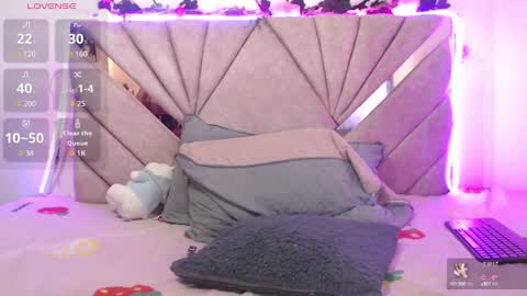 cherryblossom78 online show from 7, 10, 2025