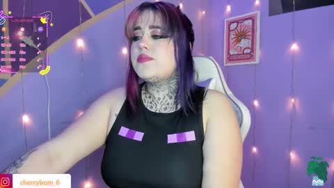 Snapshot of cherrybom_ chatting on 22, 9, 2025 dayis independent model online show from 22, 9, 2025