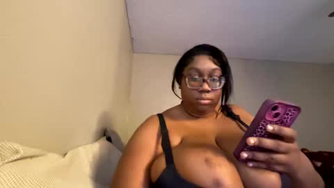 Cherrycakey online show from 27, 5, 2026