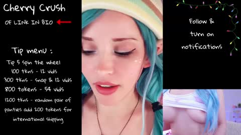 Cherry Crush  online show from 17, 11, 2025