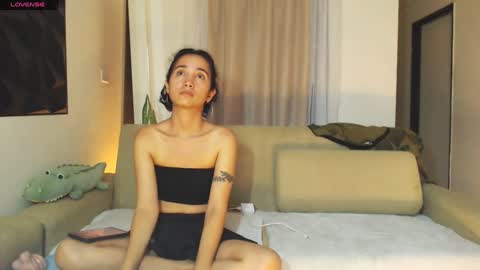 Snapshot of cherryl_b chatting on 4, 12, 2024 Cereza online show from 4, 12, 2024