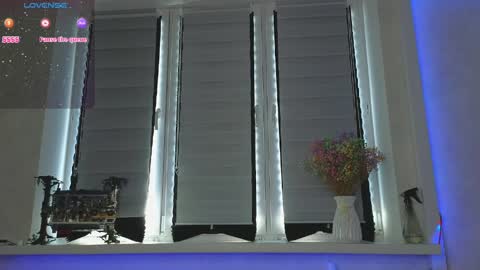 Lysia online show from 7, 4, 2026