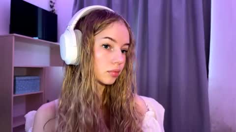 Evie online show from 21, 10, 2025