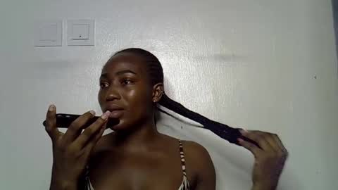 cherrywetpussy online show from 13, 1, 2026