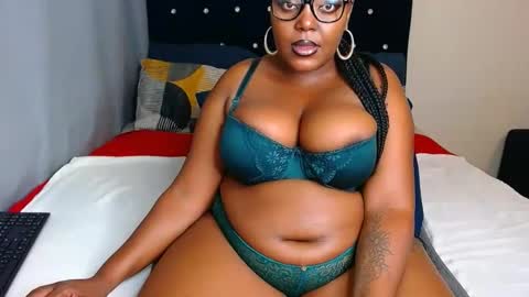 Snapshot of cherryyummy69 chatting on 18, 2, 2025 cherryyummy69 online show from 18, 2, 2025