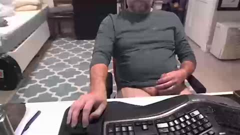 chesbayboy online show from 16, 10, 2025