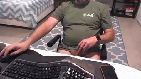 chesbayboy online show from 4, 11, 2025