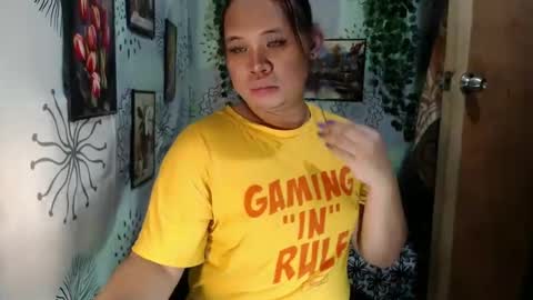 Snapshot of chescahotxxxl chatting on 26, 12, 2024 chescahotxxxl online show from 26, 12, 2024