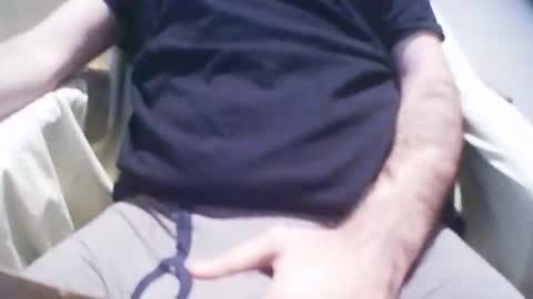 Snapshot of cheslongss chatting on 29, 11, 2025 Ches Long online show from 29, 11, 2025